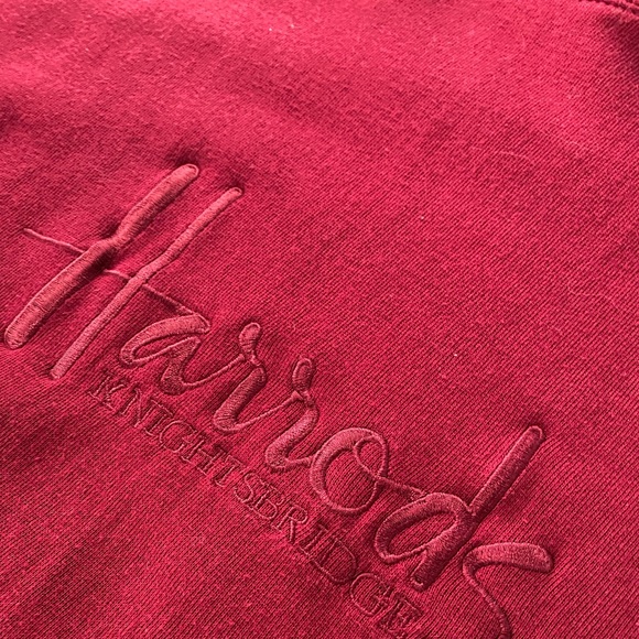 Large Red Harrods Crewneck - Picture 3 of 4